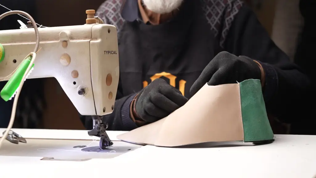 handmade leather shoes — Handsole