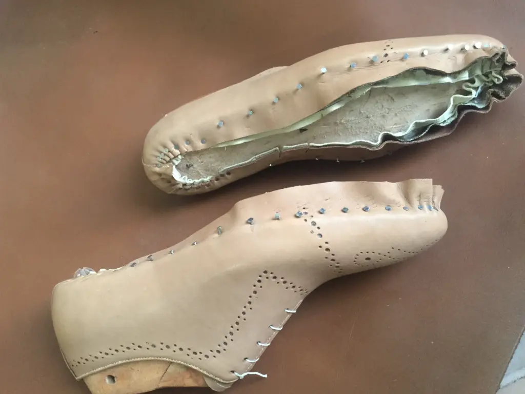 handmade leather shoes — Hero image 3 — Handsole