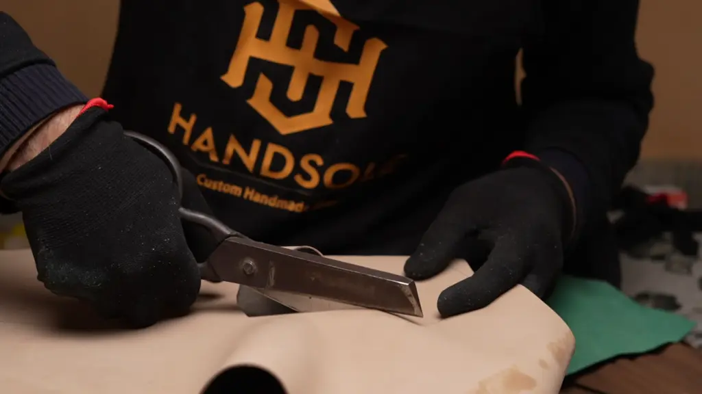 handmade leather shoes — Hero image 3 — Handsole