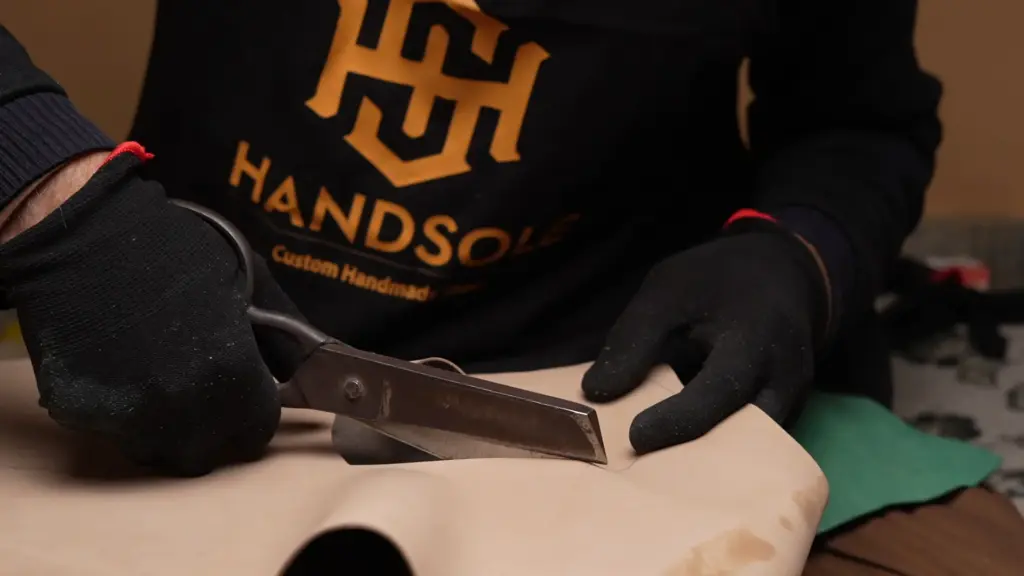 handmade leather shoes — Hero image 2 — Handsole