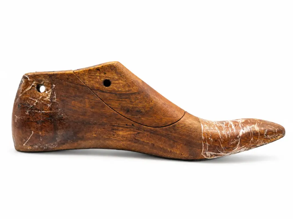 shoe last guide — McKenzie last image — Handsole