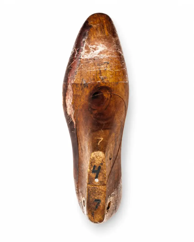 Winston last — apron toe wooden form for loafers and handcrafted slip-on shoes