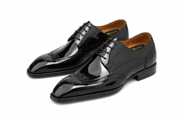 Men's black patent leather longwing brogue Derby shoes, pair view