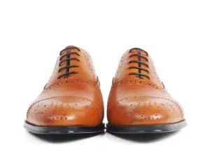 Men's tan leather semi-brogue cap-toe Oxford shoes, front pair view